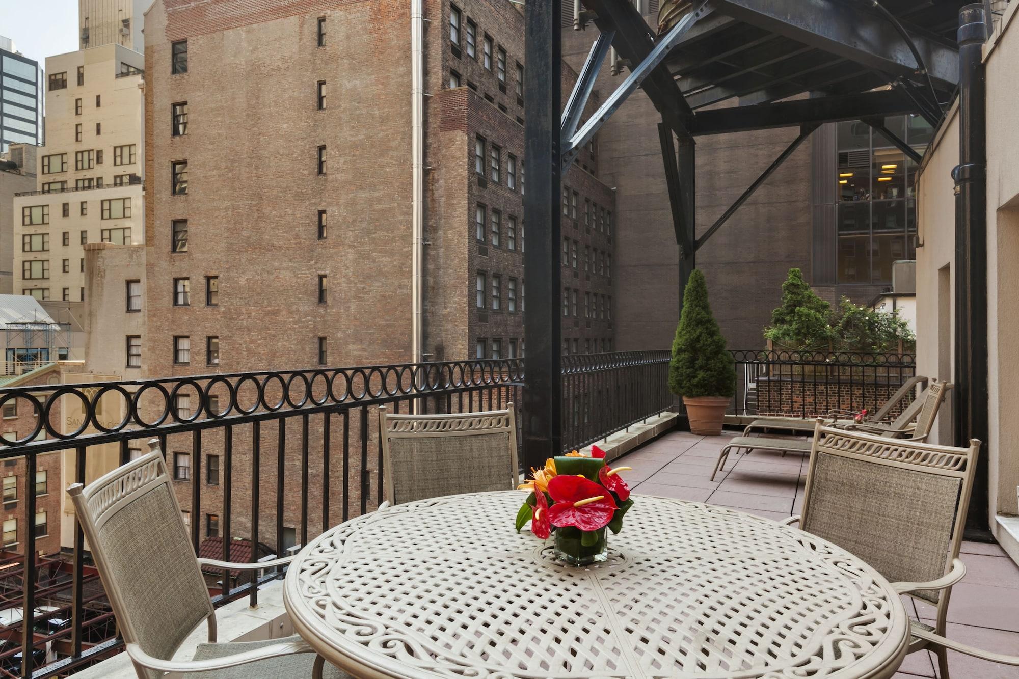 Best Western Plus Hospitality House Hotel New York